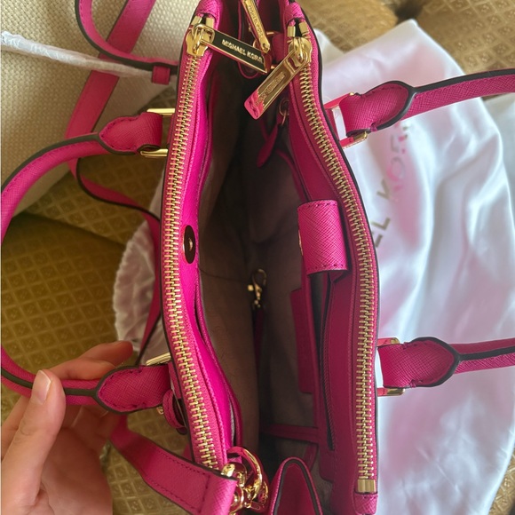 MICHAEL by Michael Kors handbag - Picture 4 of 5